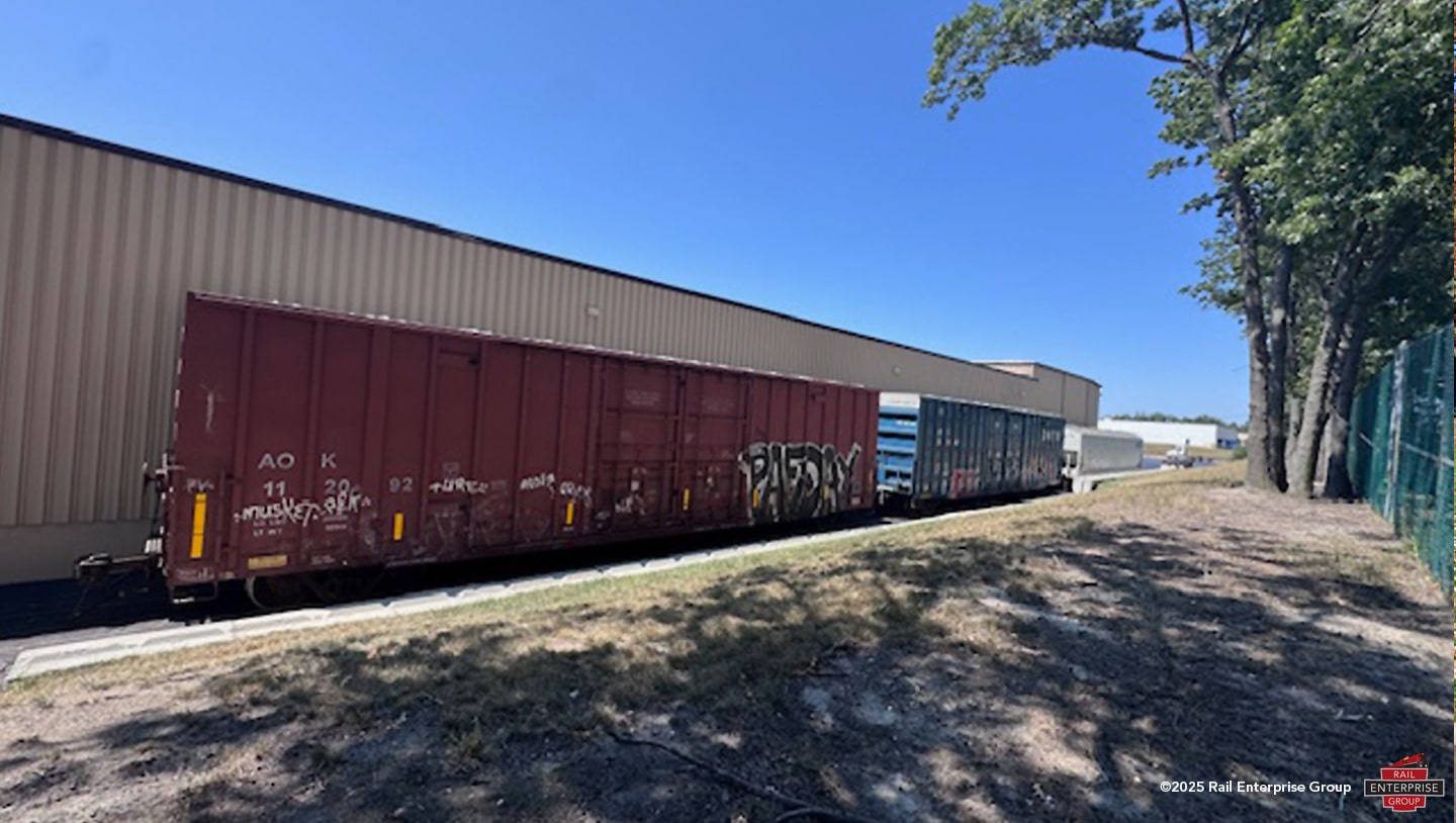 116,020 SF Warehouse and Cross Dock Image 2
