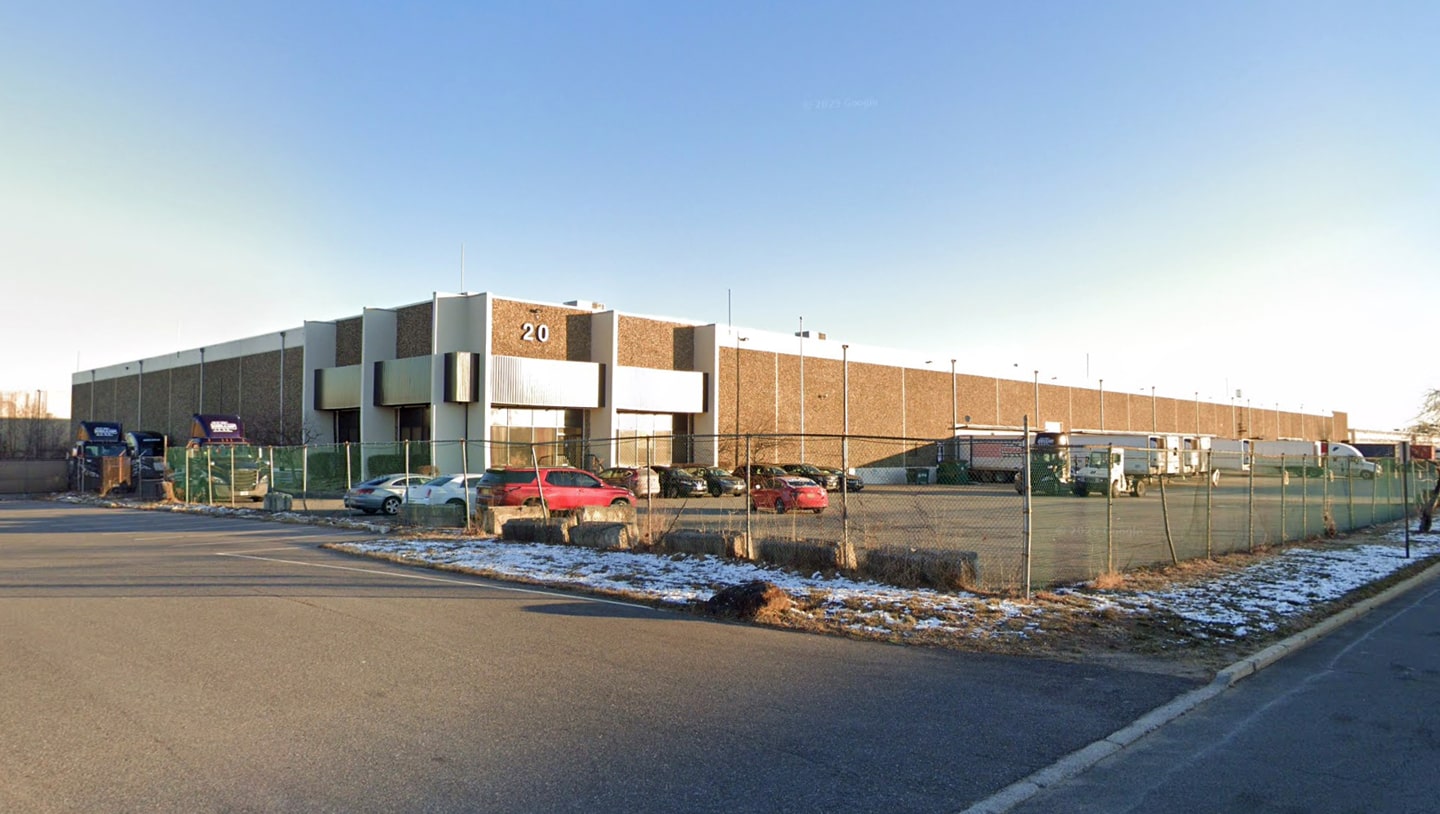 126,973 SF Rail-Served Cross Dock / Warehouse Image 1